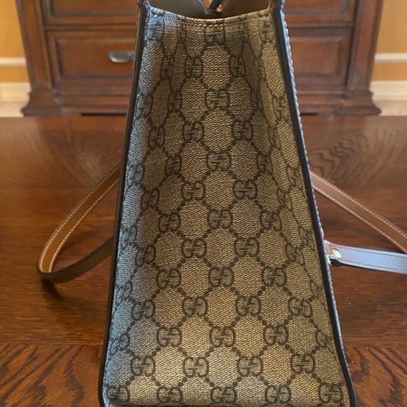 Gucci Padlock Medium GG shoulder bag - Picture 5 of 16